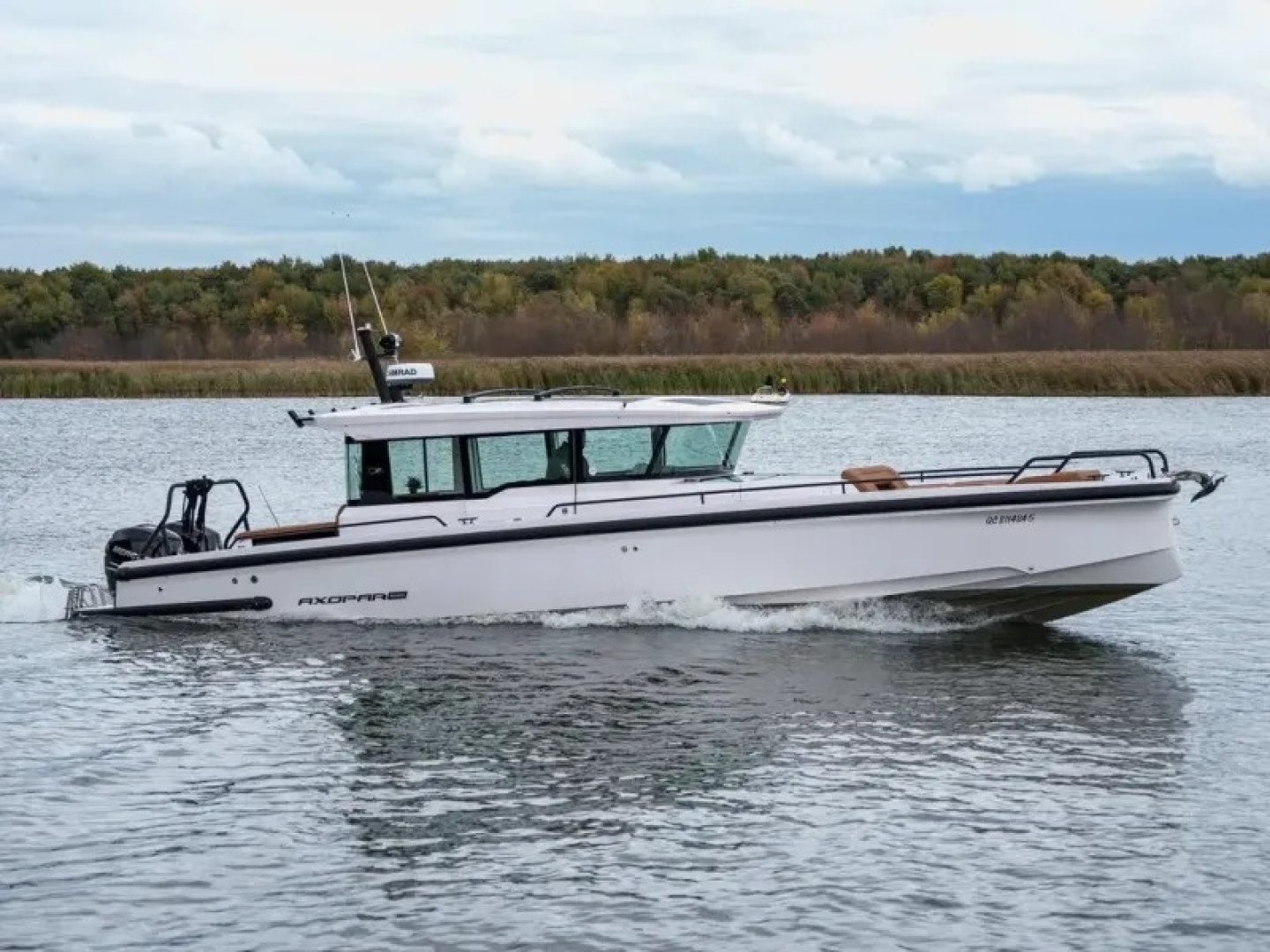 2022 Axopar 37 XC CROSS CABIN "2022 Axopar 37 XC CROSS CABIN" - photo 1