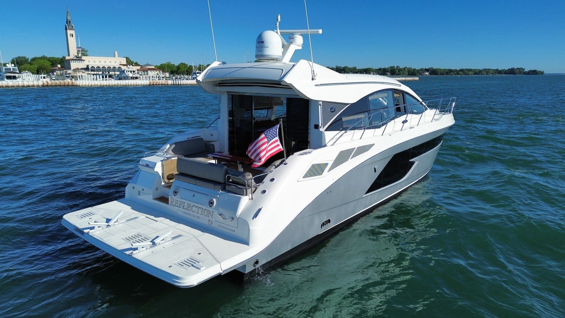 2019 Sea Ray 520 Sundancer "REFLECTION" - photo 3