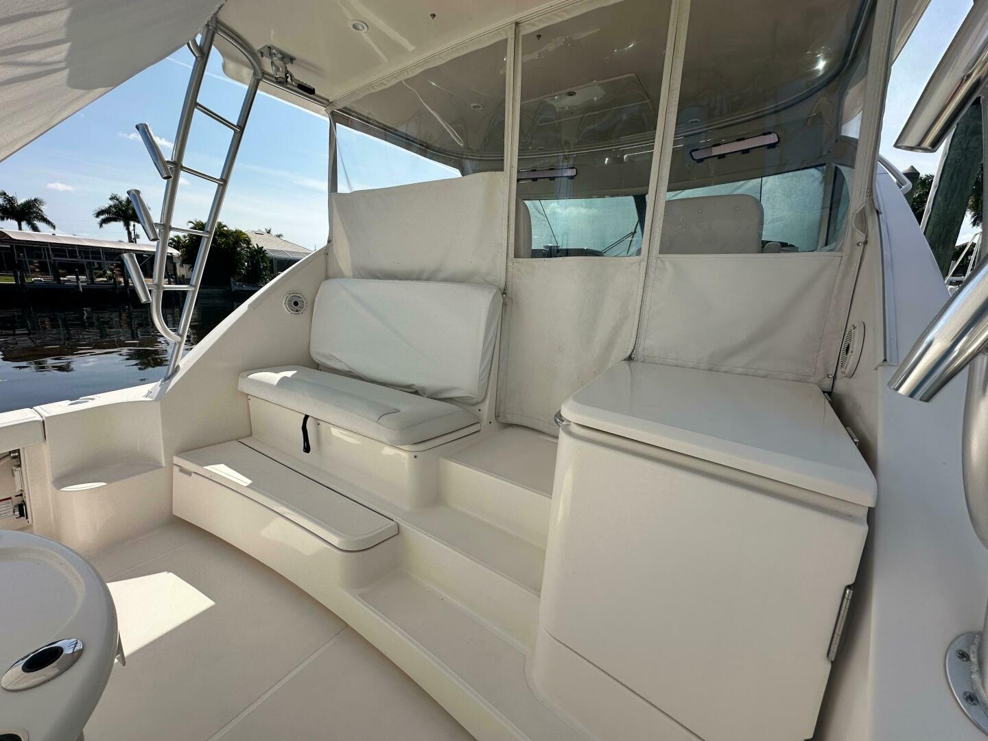 2018 Tiara Yachts 4300 Open - photo 3