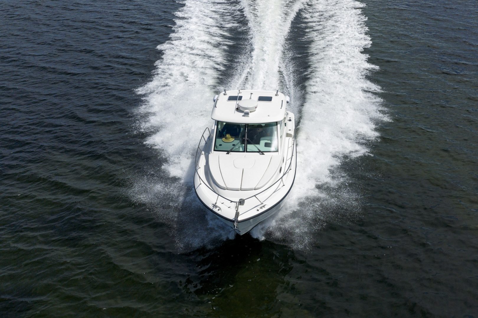 2014 Boston Whaler 315 Conquest - photo 2
