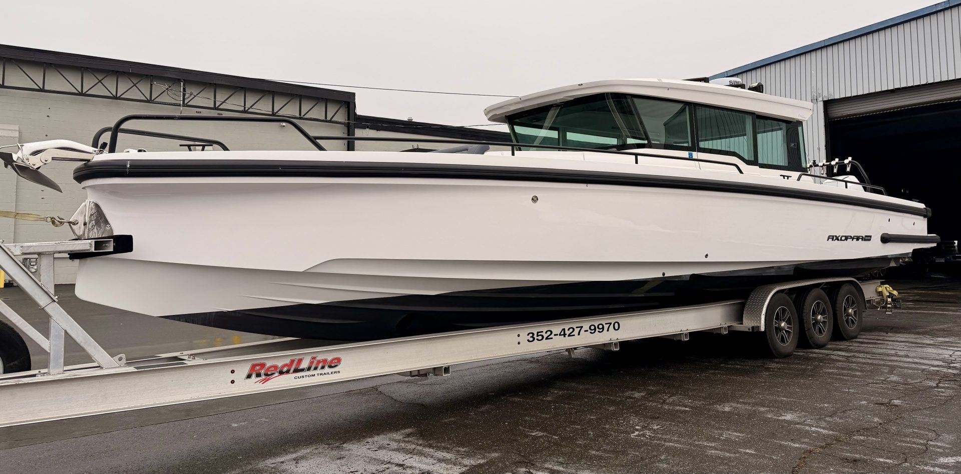 2021 Axopar 37 XC Cross Cabin - photo 2
