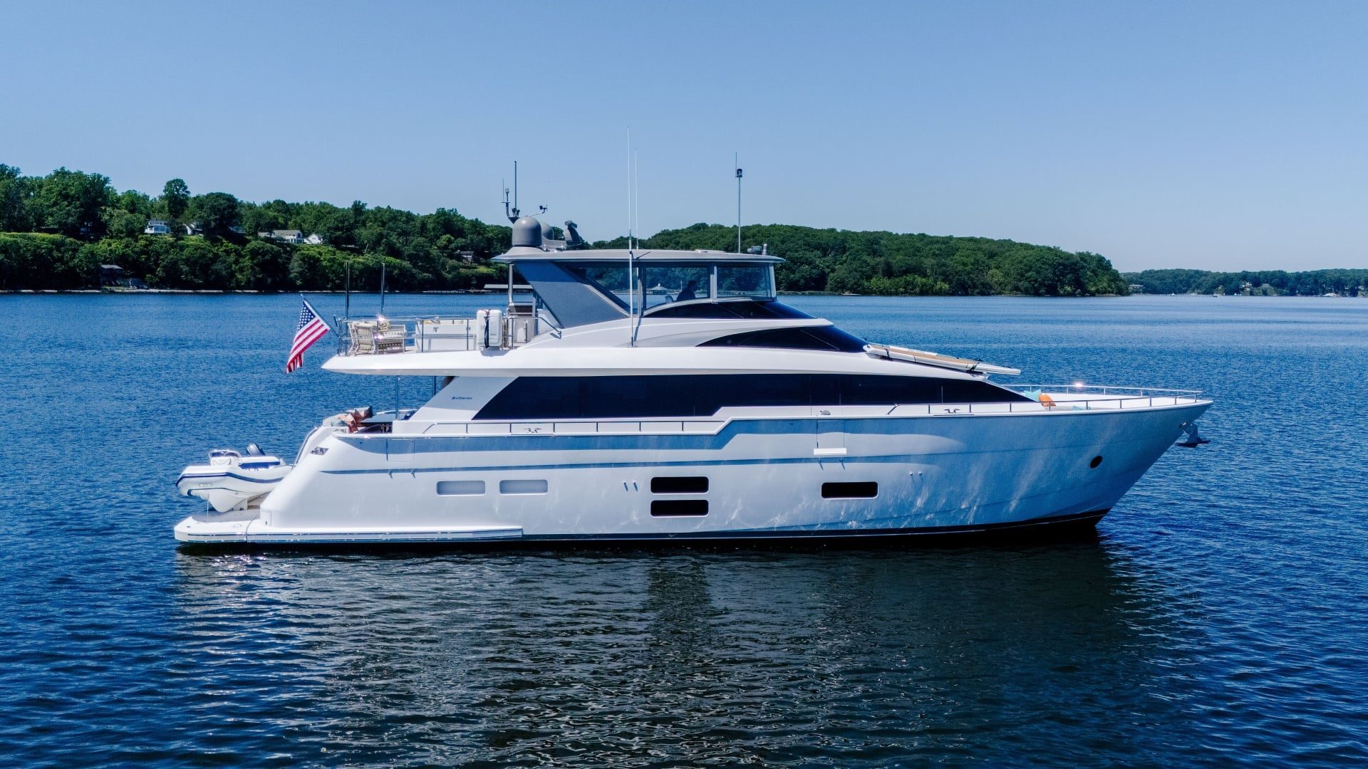 2021 Hatteras M75 Panacera "Lovie" - photo 3