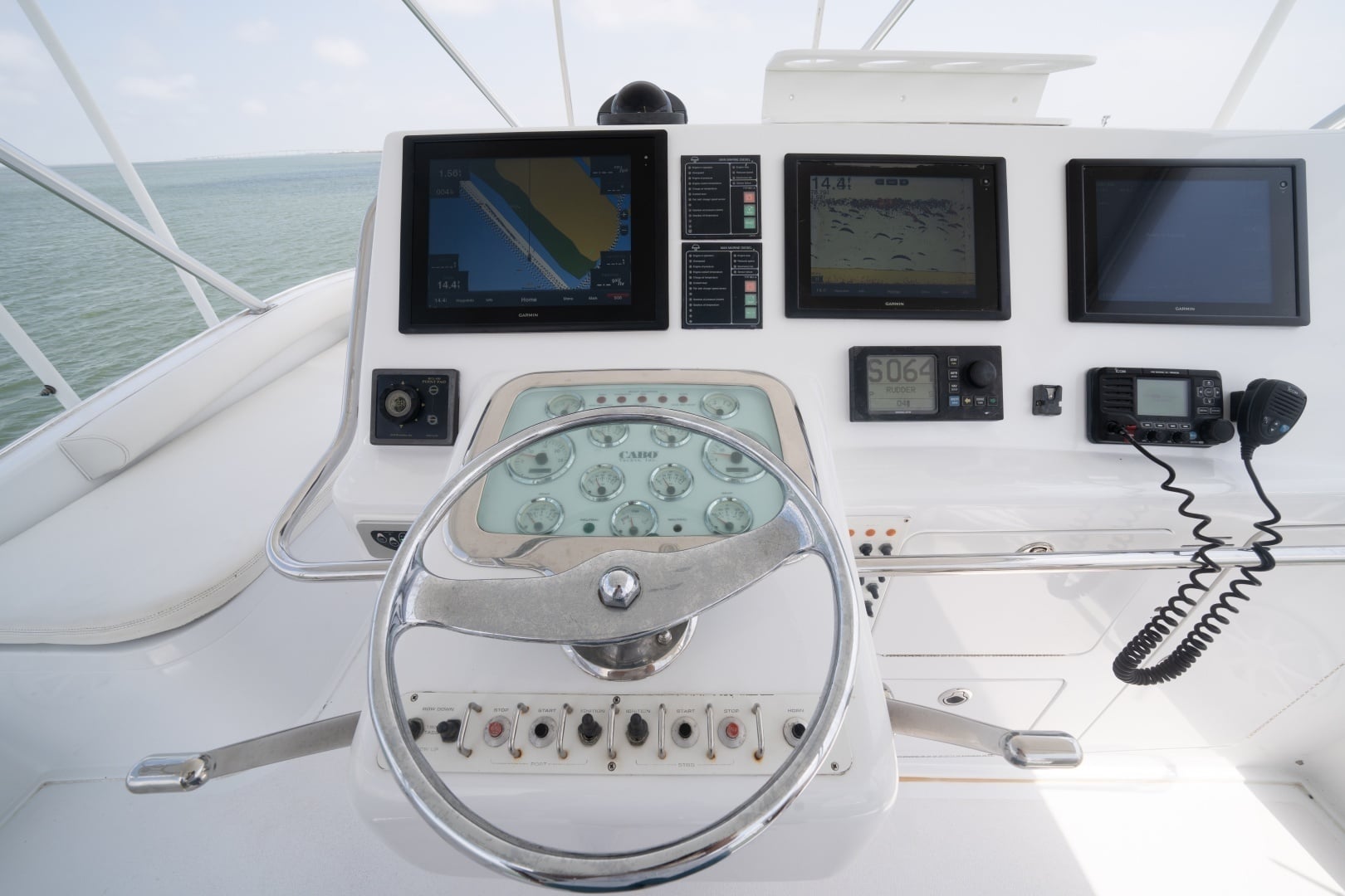 2002 Cabo 43 Convertible "High Interest" - photo 3