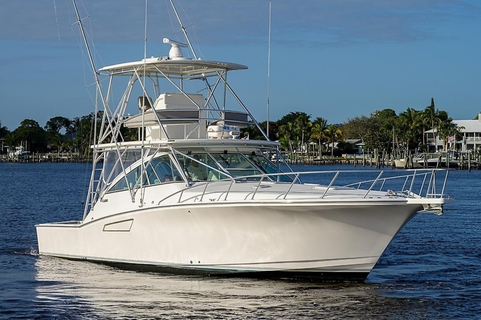 2005 Cabo 45 Express "Tunarrific" - photo 1