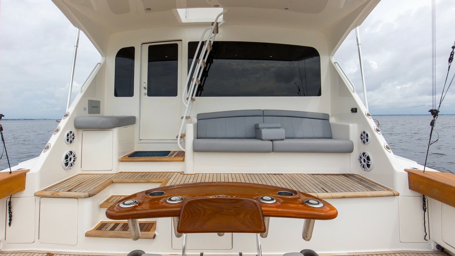 2007 Viking 74 Enclosed Bridge "Never Settle" - photo 3