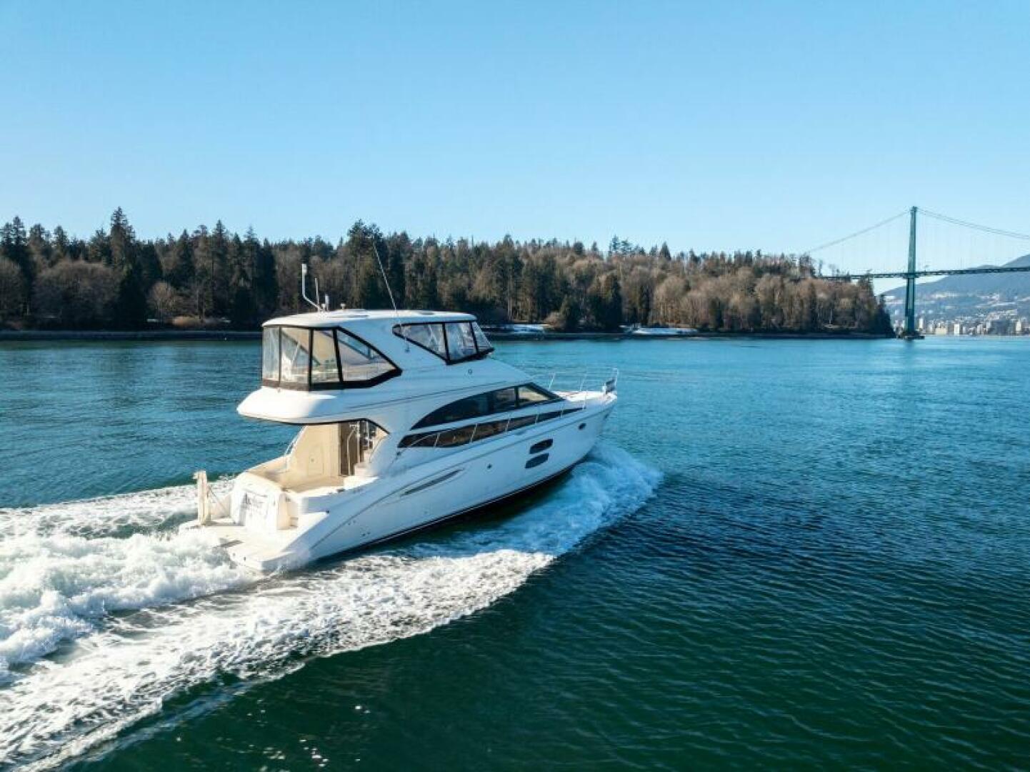 2014 Meridian 441 Sedan - photo 2