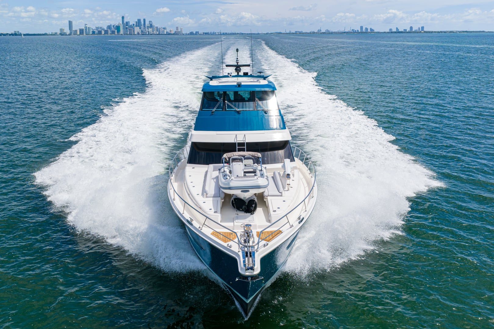 2025 Riviera 72 Sports Motor Yacht "ZERO GRAVITY" - photo 3