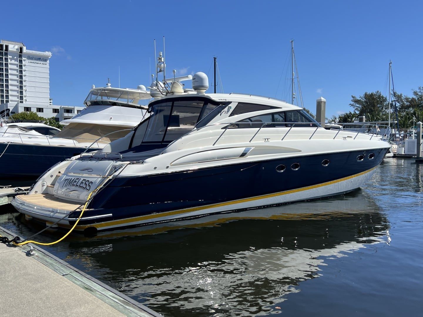 2004 Viking Princess V58 "TIMELESS" - photo 2