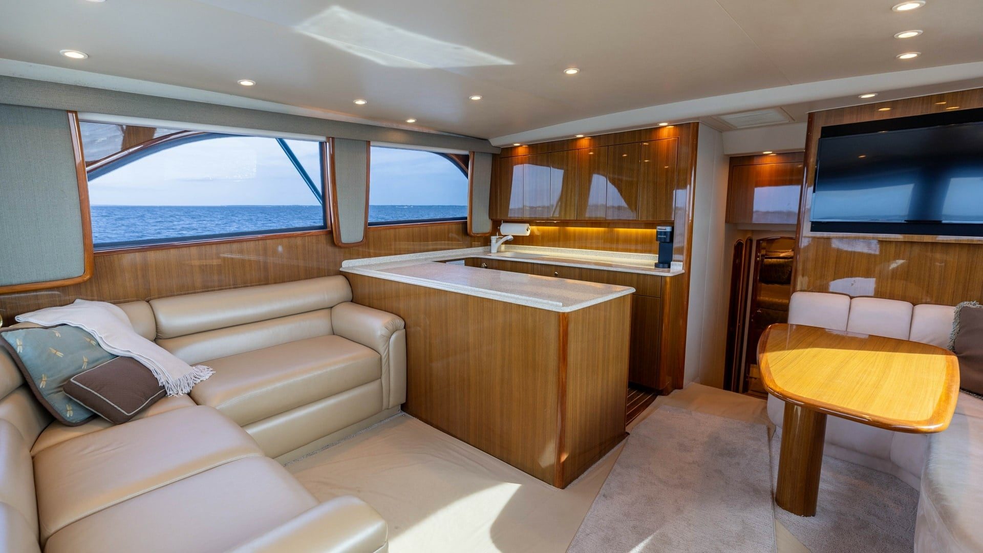 2007 Viking 45 Convertible "Desperado" - photo 3