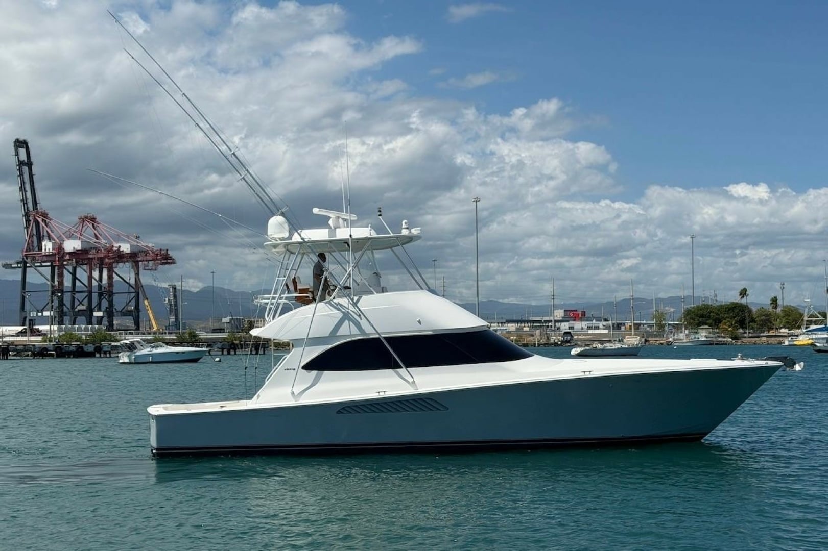 2012 Viking 50 Convertible "Sandy" - photo 1