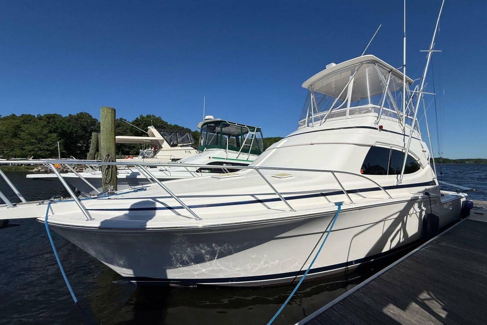 2002 Bertram 390 Convertible "Our Wat II" - photo 2