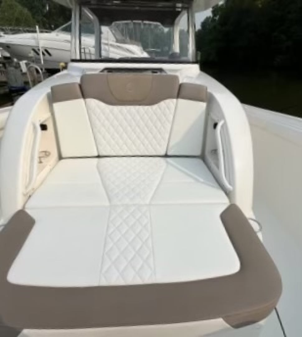2018 Edgewater 370CC "BLUE PEARL" - photo 2