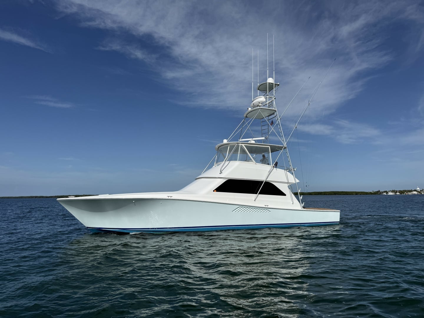 2000 Viking 55 Convertible "SWEET WATER" - photo 1