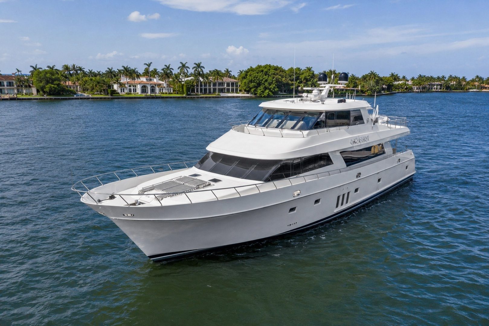 2012 Ocean Alexander 90 Skylounge "ONE SHOT" - photo 2