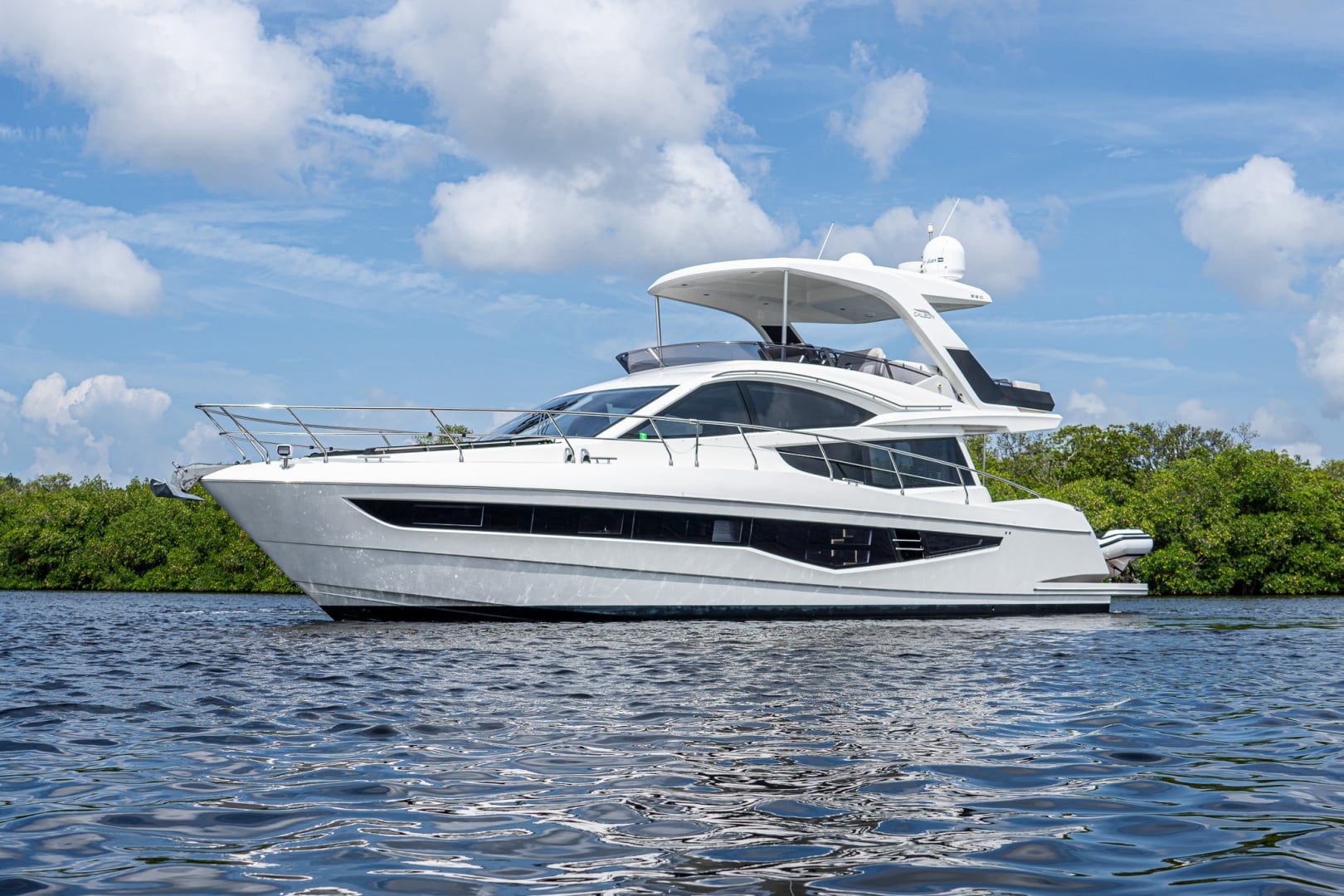 2022 Galeon 550 Fly - photo 3