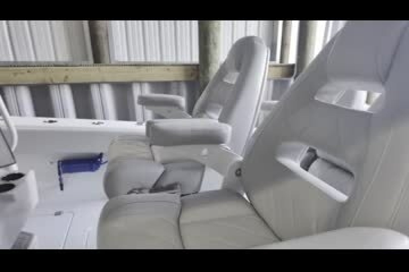 2025 Freeman 42LR - photo 2