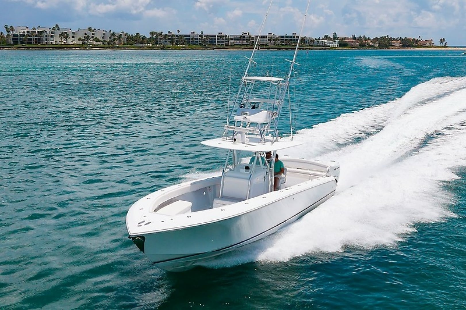 2014 Bahama 41 "Dragonfly" - photo 1
