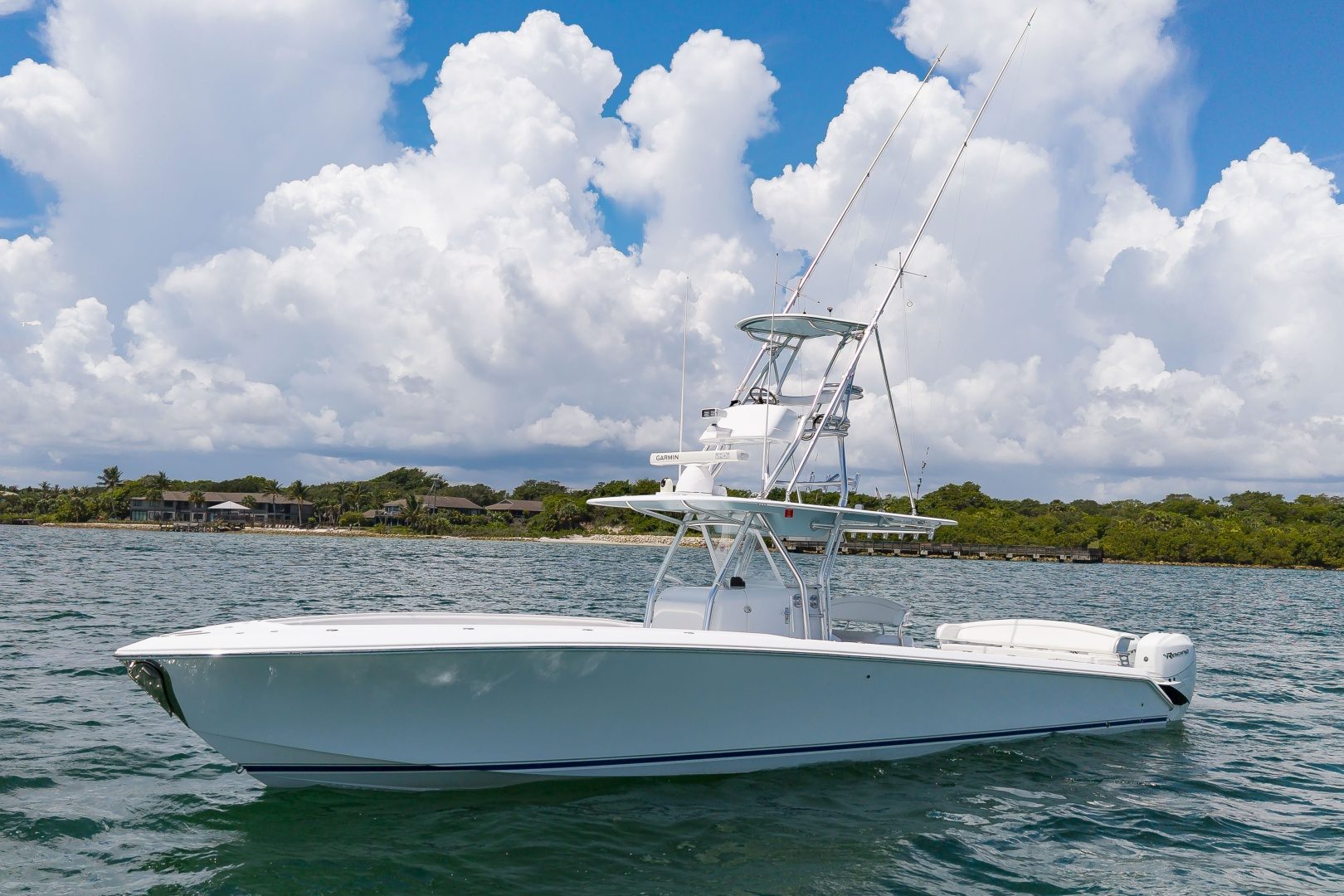 2014 Bahama 41 "Dragonfly" - photo 3