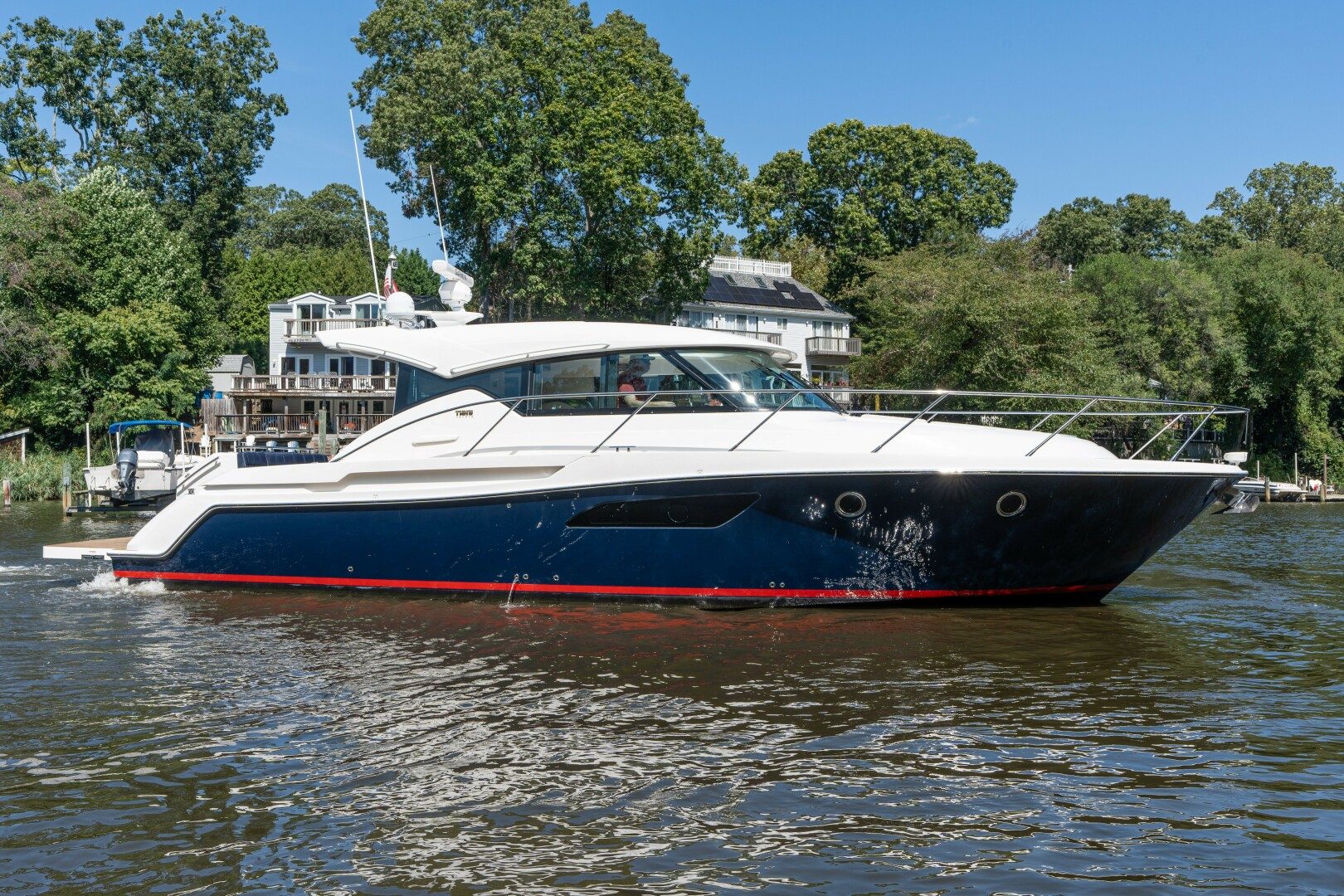 2015 Tiara Yachts 44 Coupe "PYRITE" - photo 1