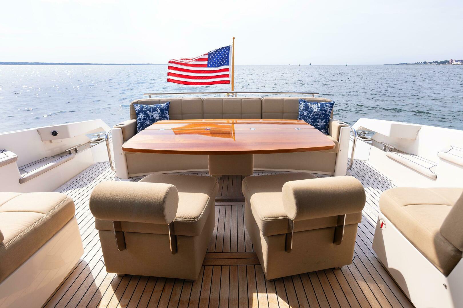 2014 Tiara Yachts 5000 Express "Salty Sam" - photo 3