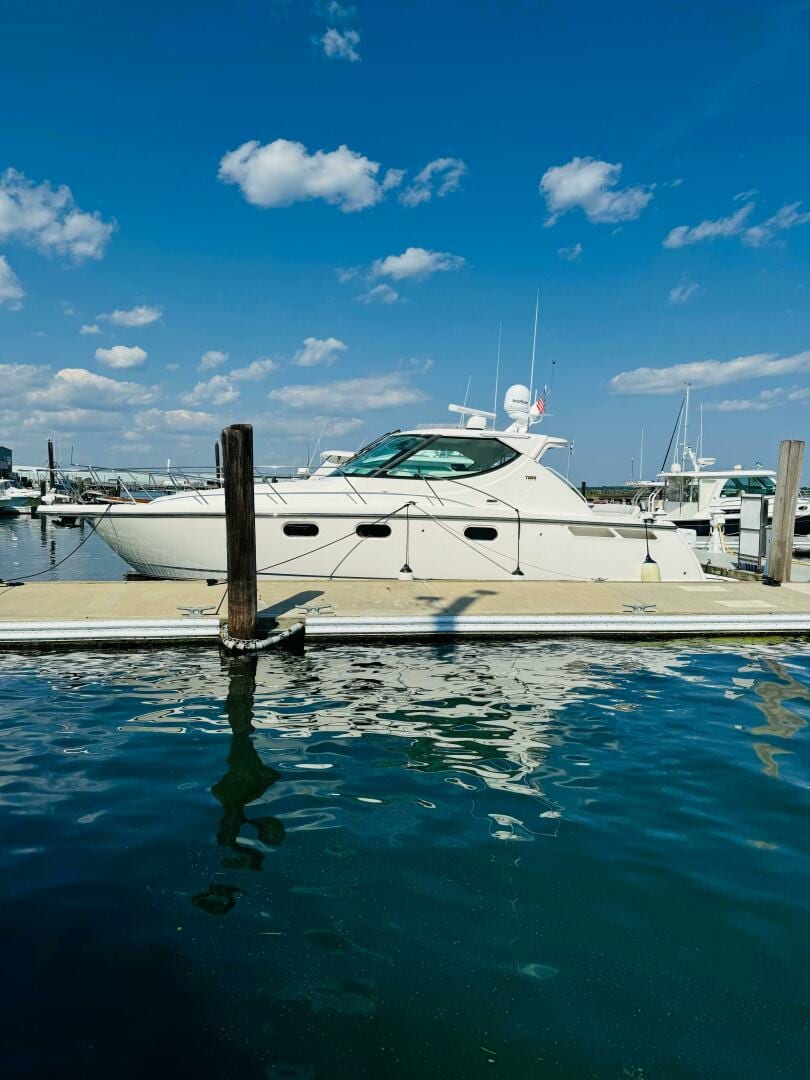 2007 Tiara Yachts 3900 Sovran "Why-Knot" - photo 2