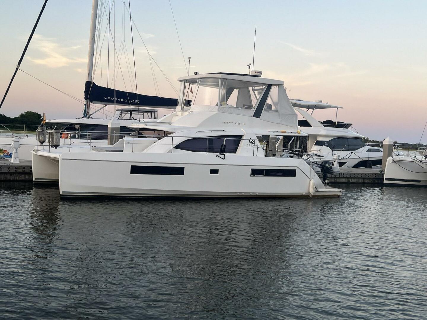 2018 Leopard 43 Powercat "Frida Cat" - photo 3