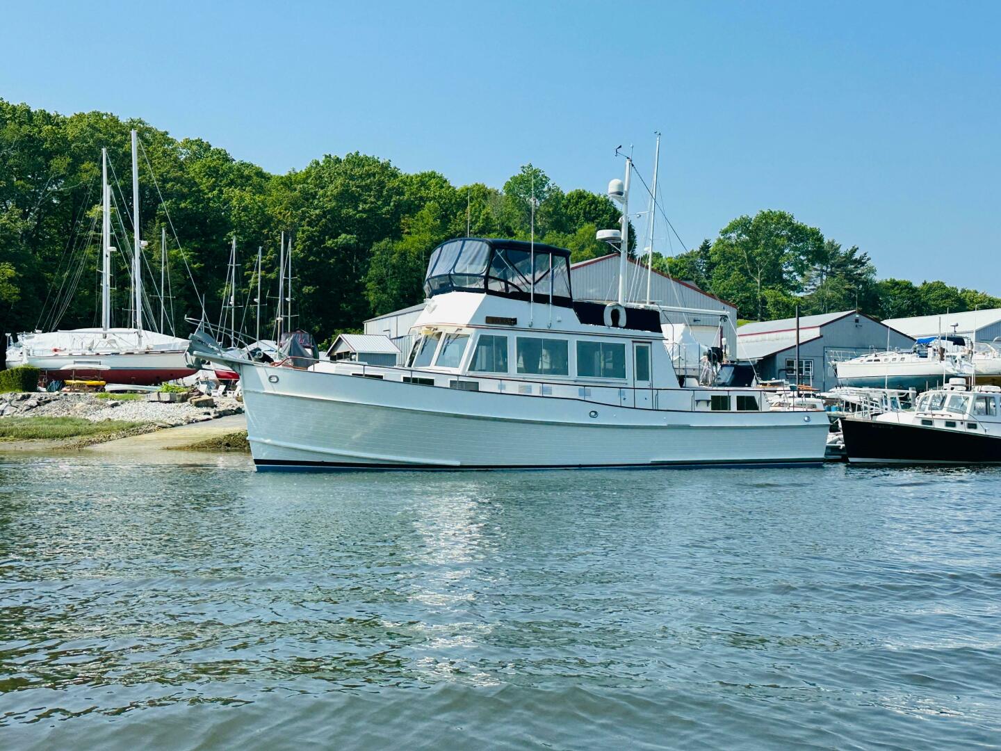 1998 Grand Banks 49 Classic "Sora" - photo 2