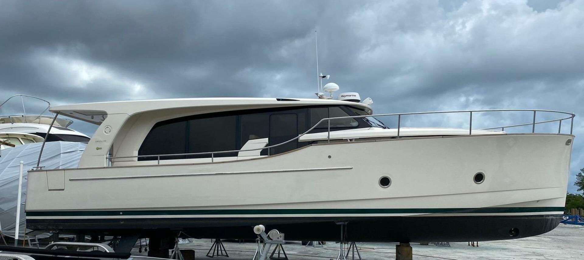 2019 Greenline 40 Hybrid "Green Eyed Lady" - photo 2