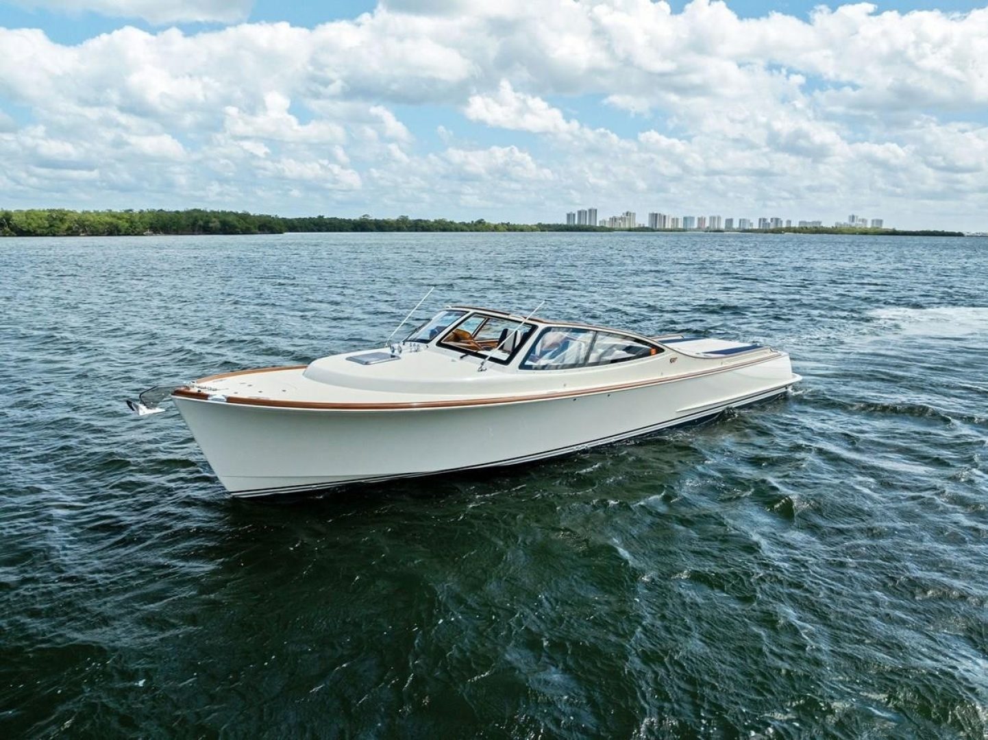 2008 Hinckley Talaria 38R "RASCAL" - photo 3