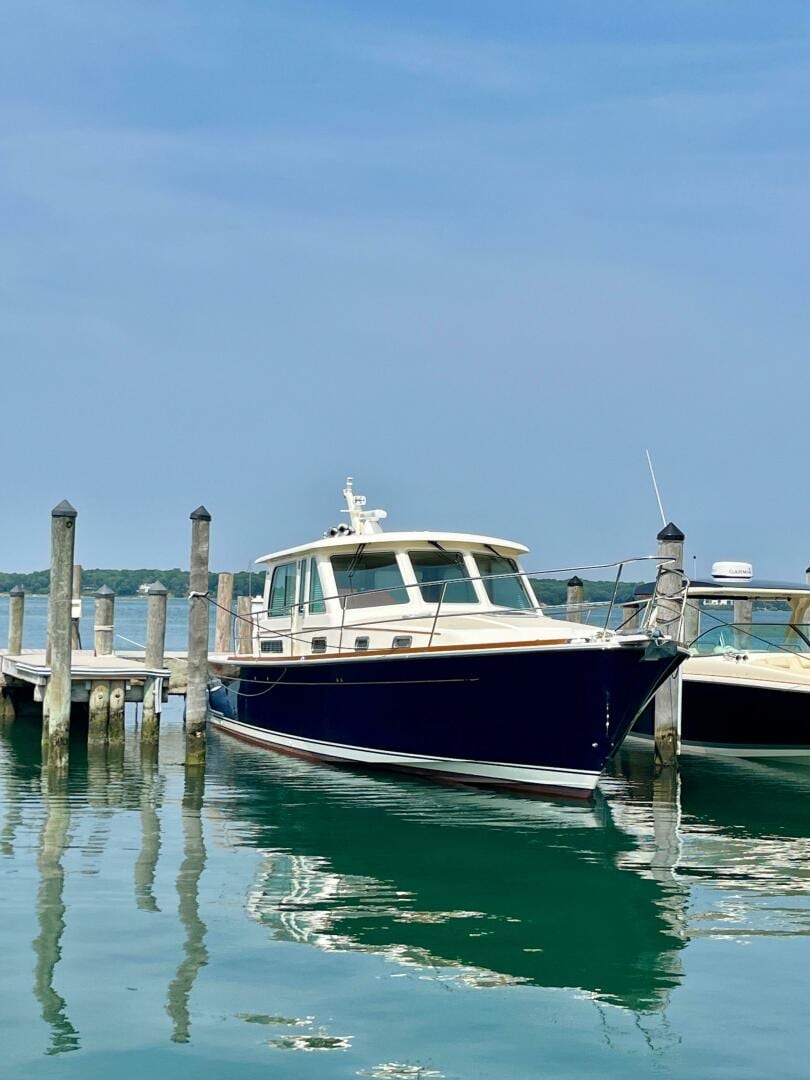 2010 Sabre 40 Sedan "Serendipity II" - photo 1