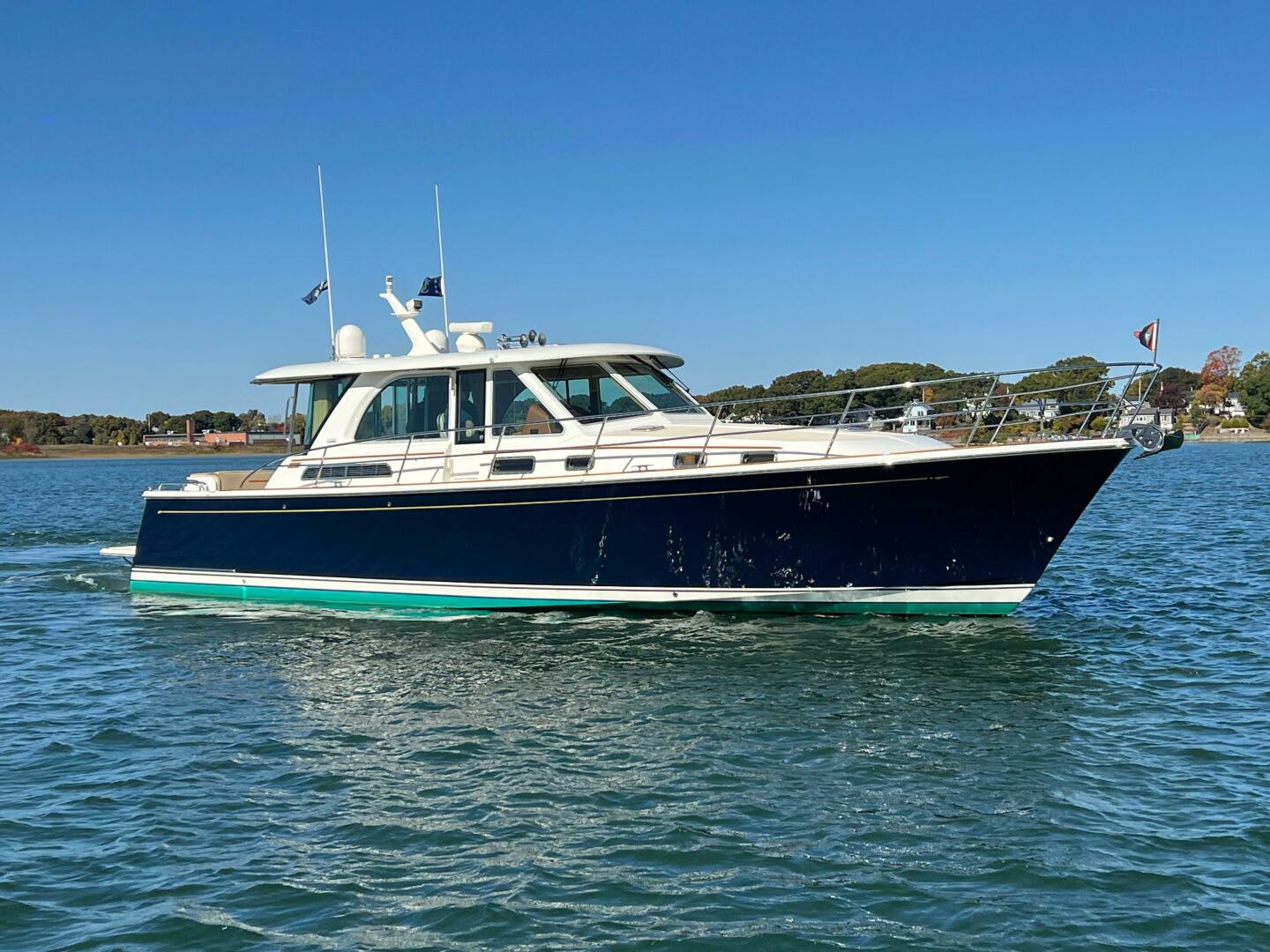 2018 Sabre 45 Salon Express "Family Affair IX" - photo 2