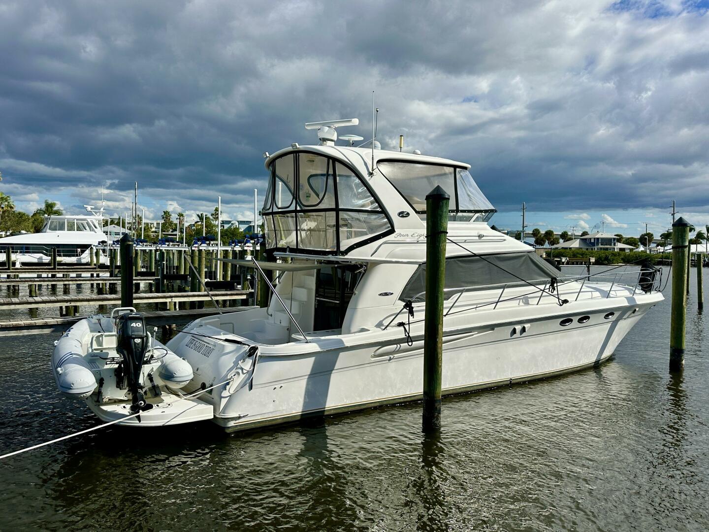 2002 Sea Ray 480 Sedan Bridge "LIFE IS GOOD TODAY" - photo 2