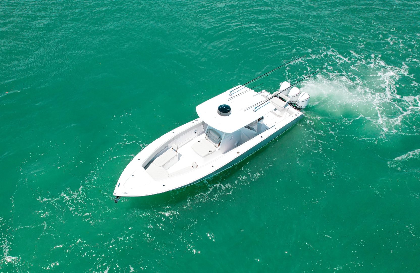 2024 Jupiter 38 HFS - photo 3