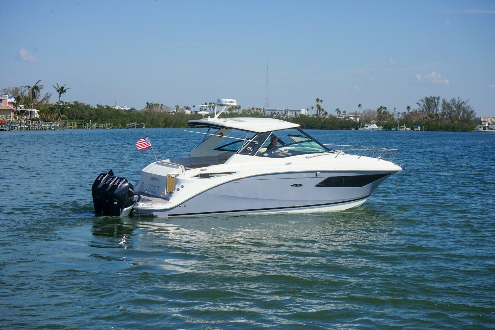 2023 Sea Ray 320 Sundancer Outboard "CAPSTONE I" - photo 3