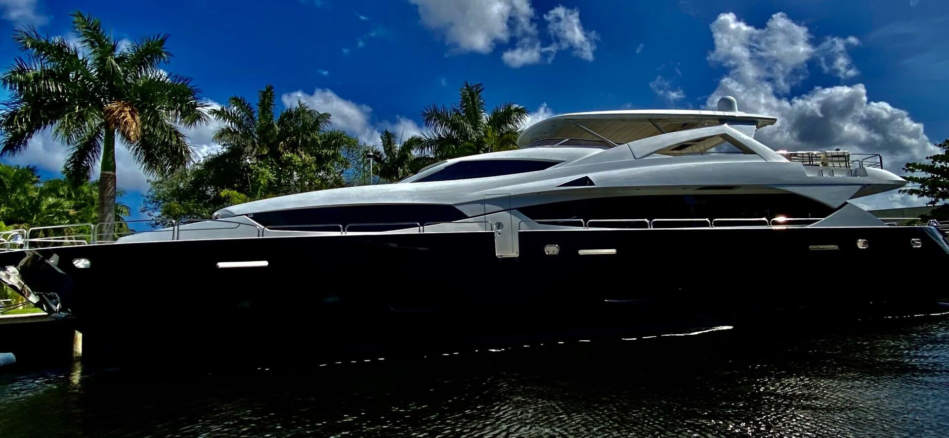 2011 Sunseeker 34M "Seahorse" - photo 3