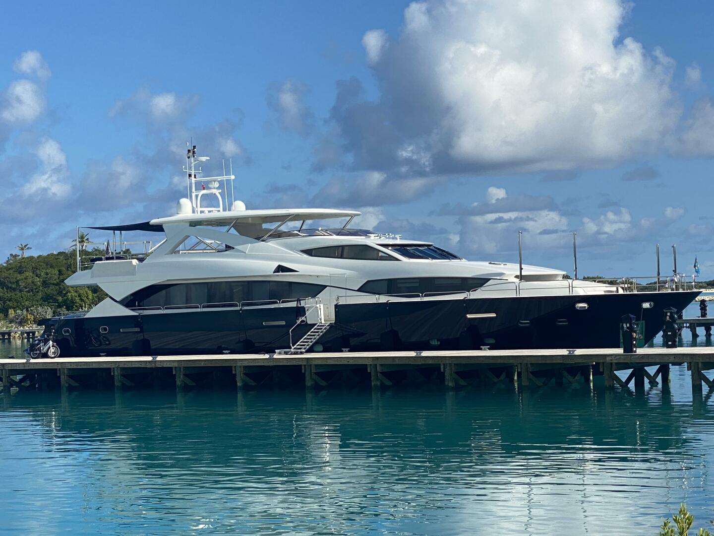 2011 Sunseeker 34M "Seahorse" - photo 1
