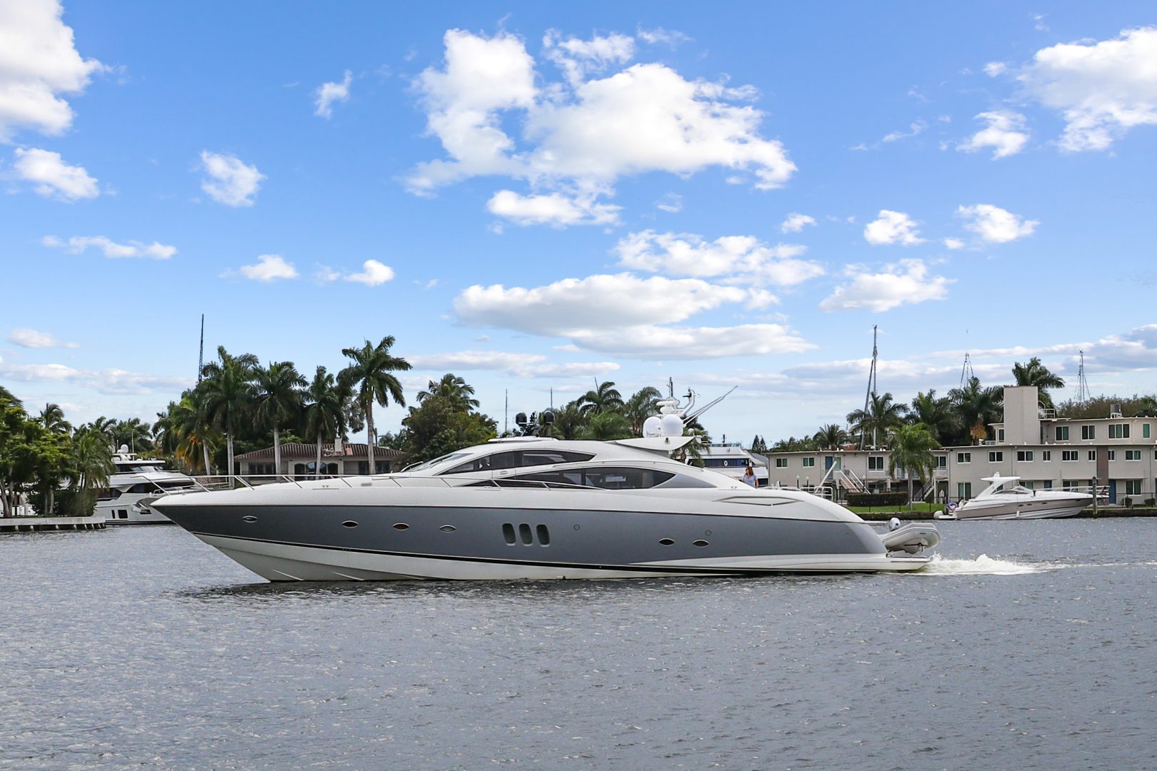 2006 Sunseeker 82 Predator "Her Way" - photo 1