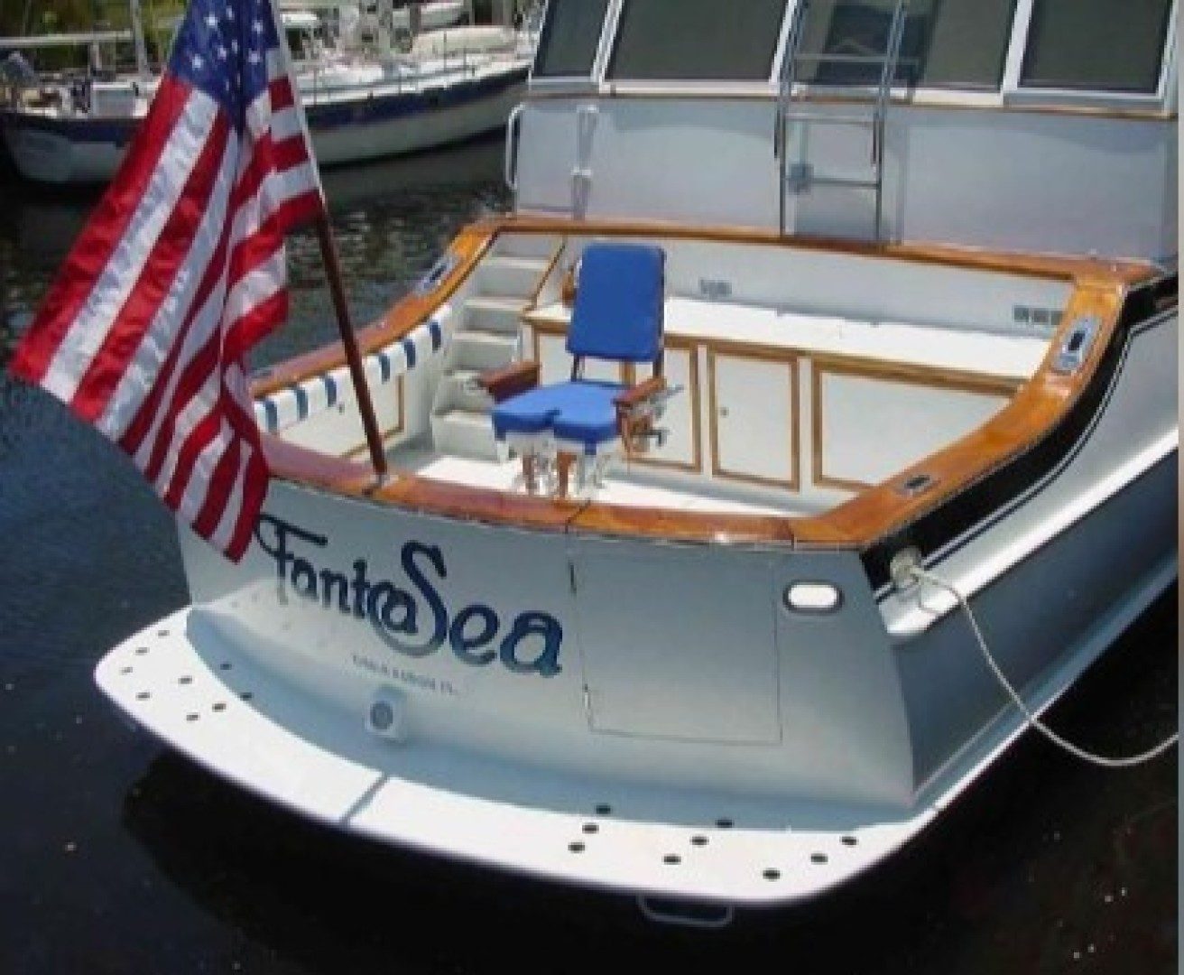 1965 Burger Cockpit Flybridge Motor Yacht "FantaSea" - photo 3
