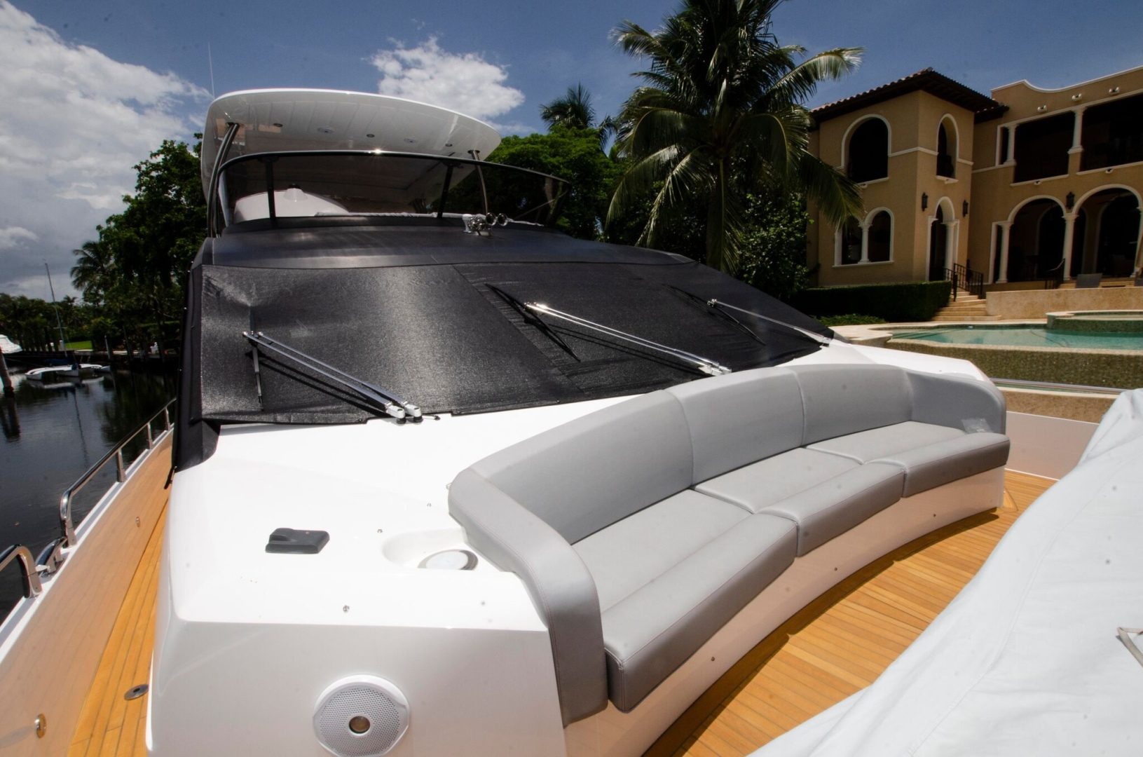 2018 Sunseeker 75 Yacht "Second Thoughts" - photo 3