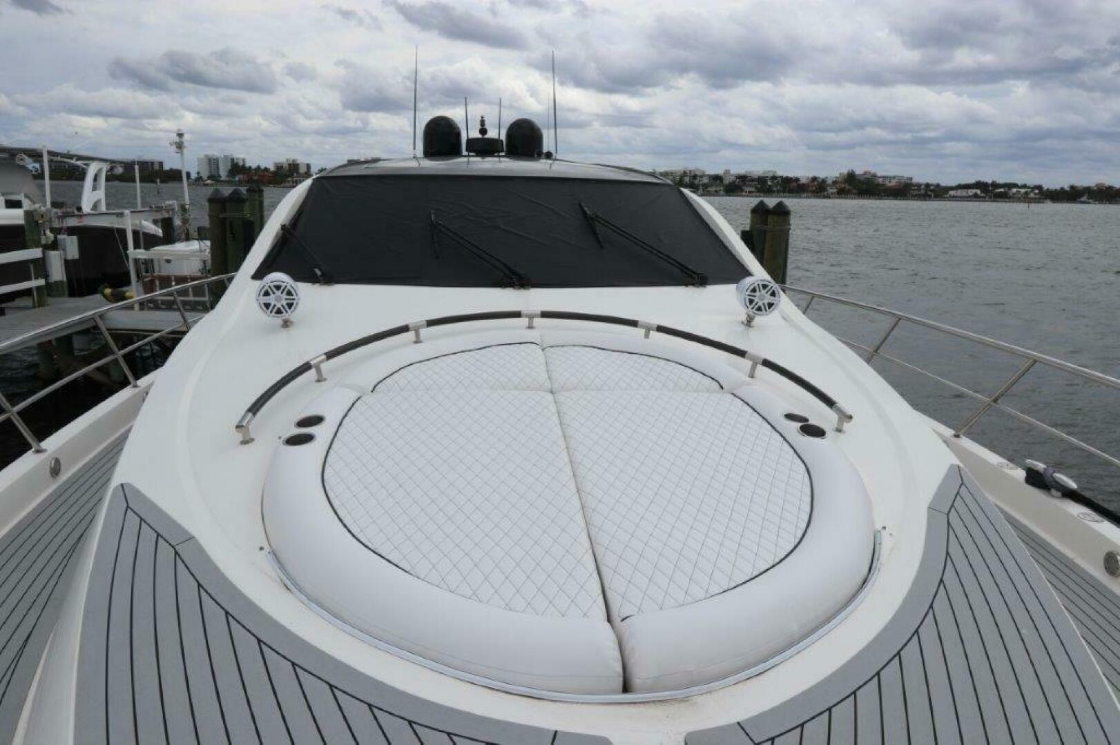 2009 Lazzara Yachts LSX 75 "BG" - photo 2