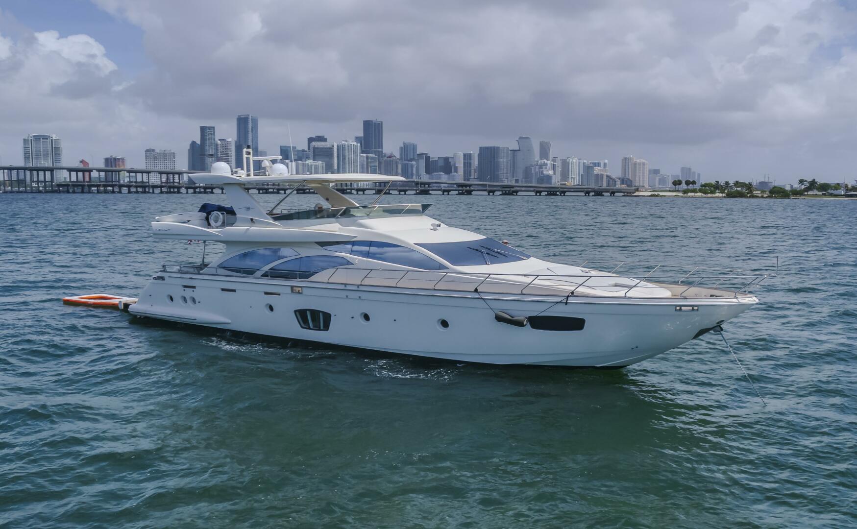 2008 Azimut 75 "Thinks It's His Too" - photo 3