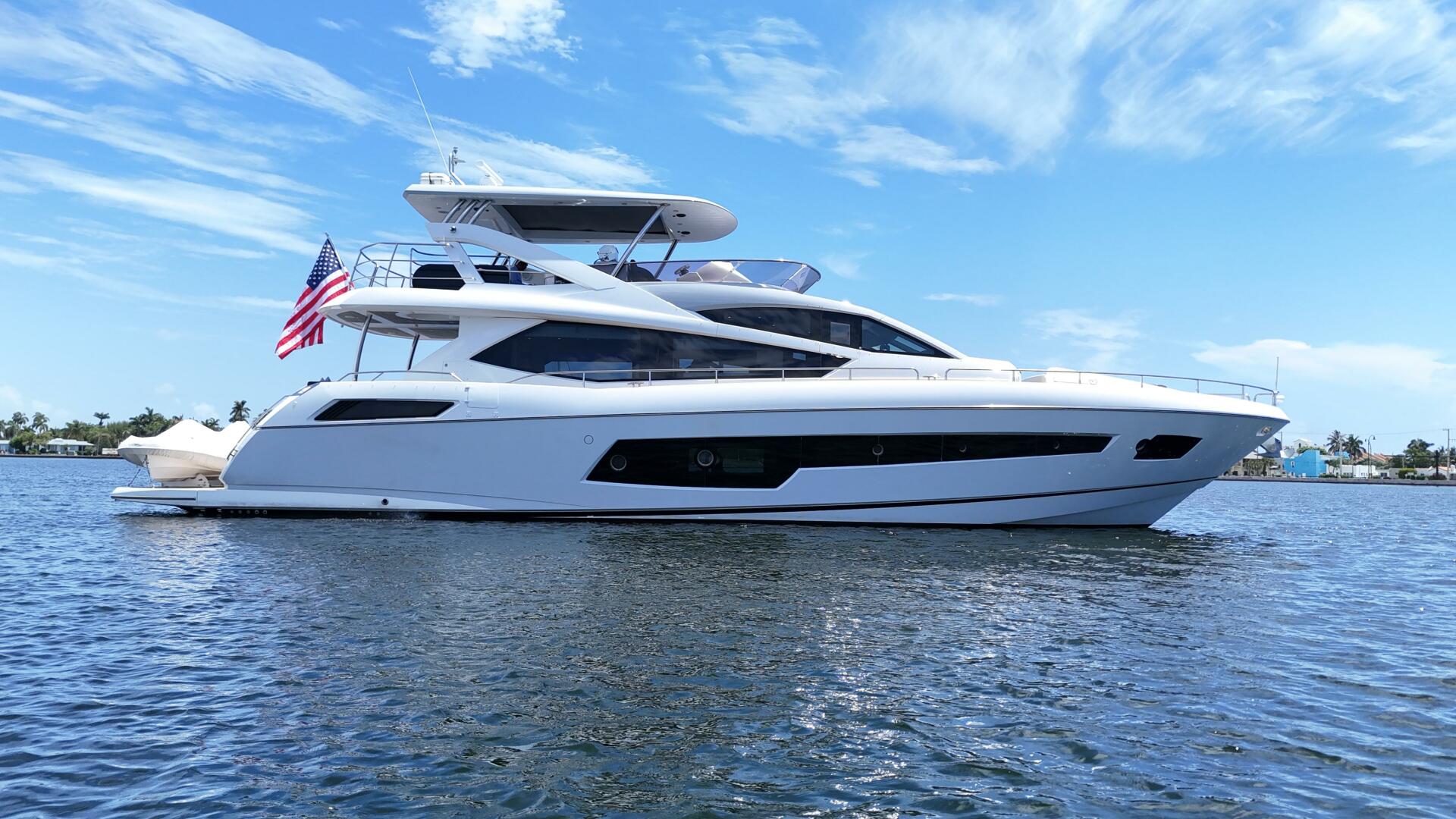 2017 Sunseeker 75 Yacht "Dirty Dawg" - photo 2
