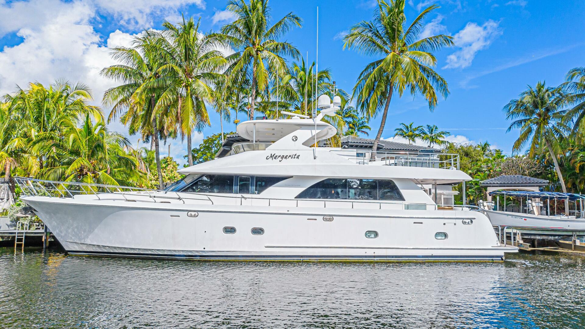 2010 Ocean Alexander 74 Motoryacht "Margarita" - photo 1