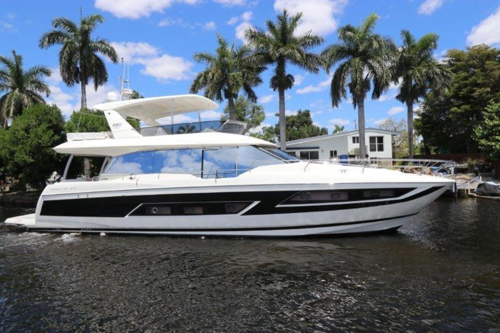 2017 Prestige Motoryacht "Breathe Easy" - photo 2