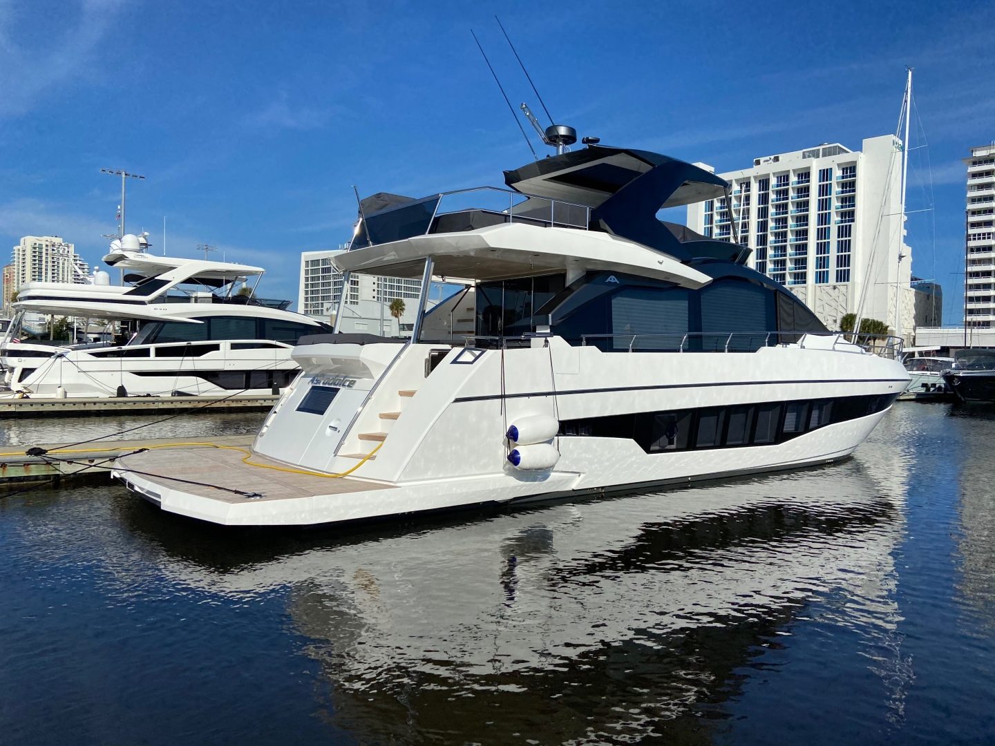 2021 Astondoa 66 Flybridge "AgroDolce" - photo 3