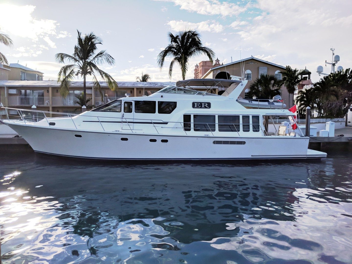 2000 Pacific Mariner 65 Motoryacht "ER" - photo 2