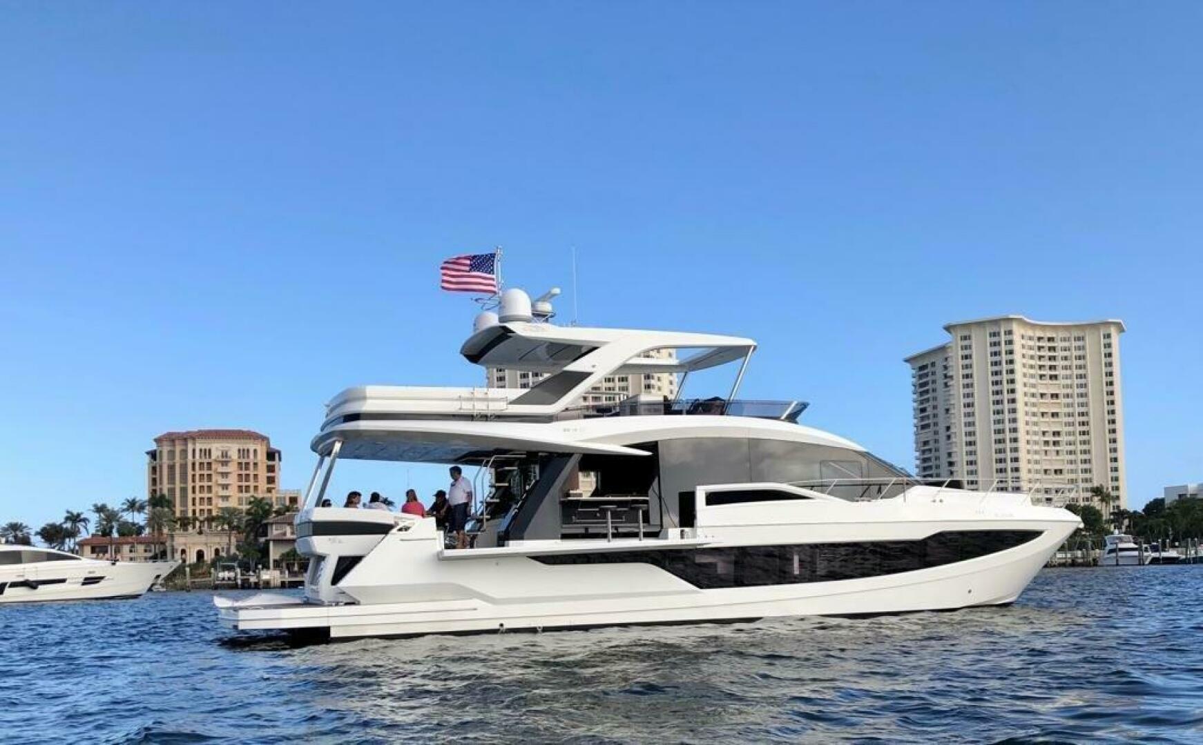 2019 Galeon 640 Fly "GODSPEED" - photo 2