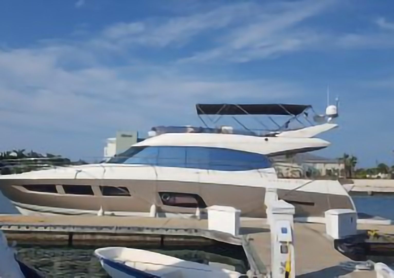 2015 Prestige 550 "Proteus" - photo 2