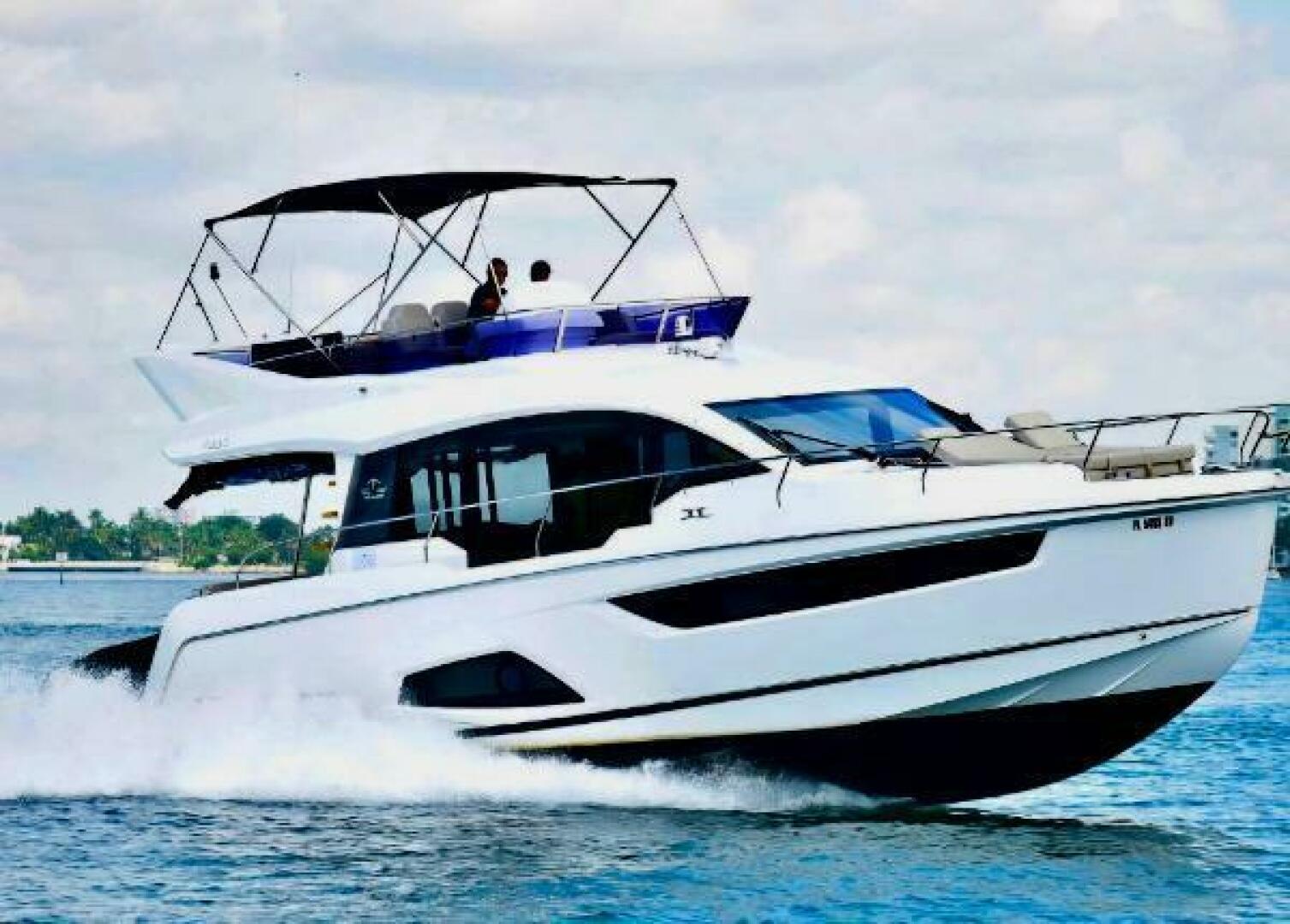 2019 Sealine F430 "La Vida Boca" - photo 2