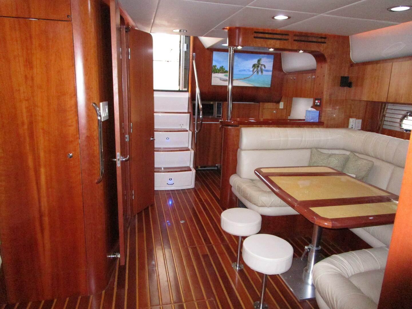 2003 Tiara Yachts 5200 Express "ENDLESS SUMMER" - photo 2